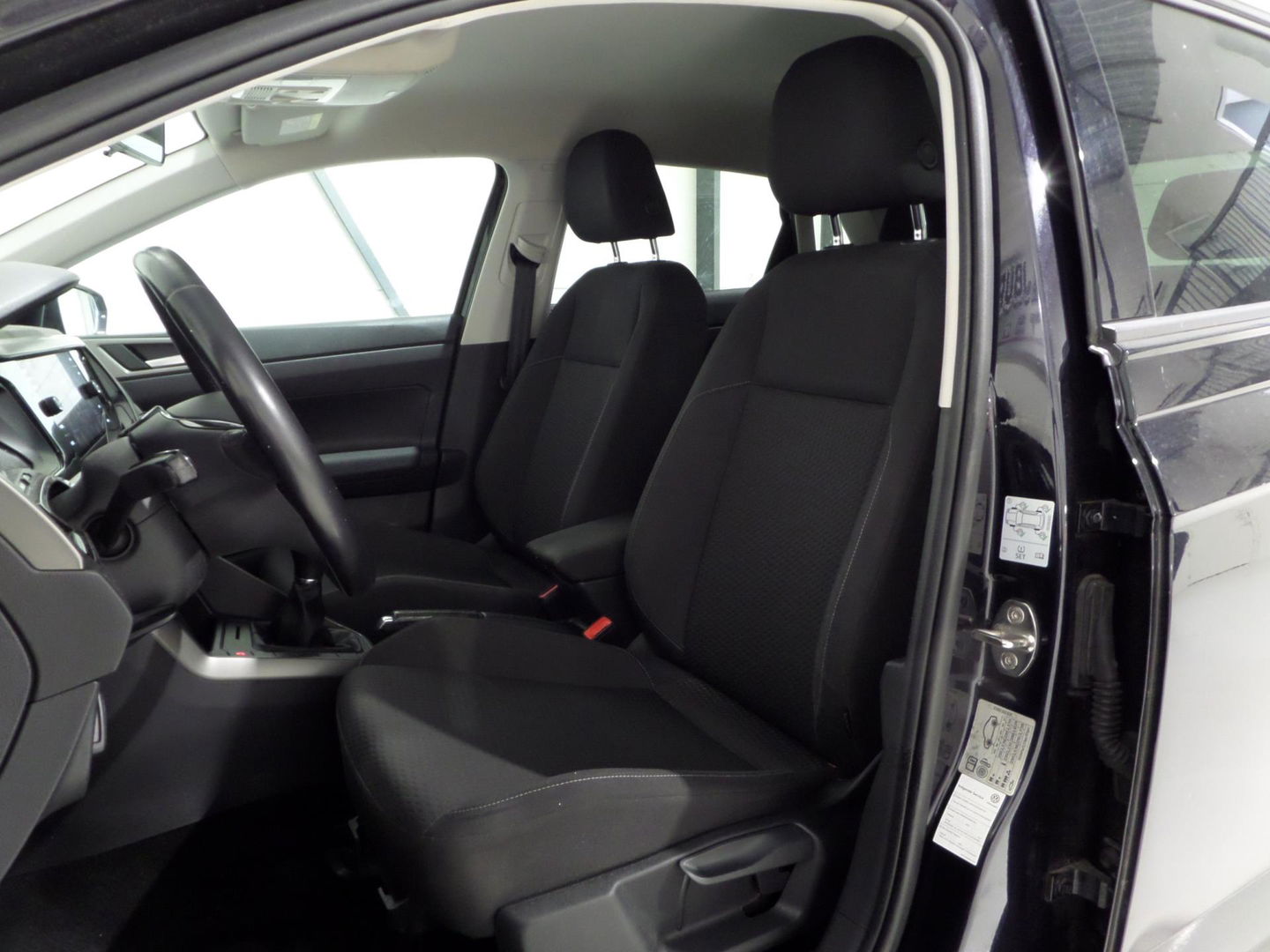 Volkswagen Polo 1.0 TSI Comfortline "Origineel NL!" Apple-Carplay 17"Velgen Adaptive-cruise, van 2e eigenaar in nieuwstaat!