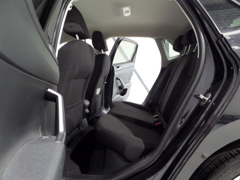 Volkswagen Polo 1.0 TSI Comfortline "Origineel NL!" Apple-Carplay 17"Velgen Adaptive-cruise, van 2e eigenaar in nieuwstaat!
