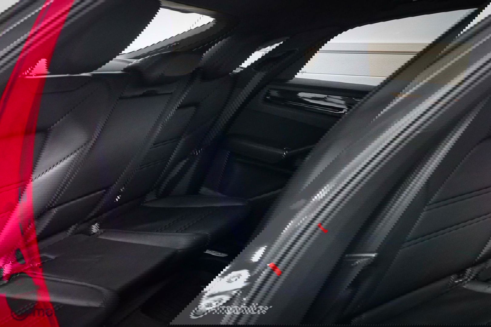 Porsche Cayenne Coupé 3.0 E-Hybrid | Karmijn Rood | Sportchrono | NL auto | Trekhaak | Adaptive | Sportstoelen | 5 zitter | Techart | GTS look | BTW a