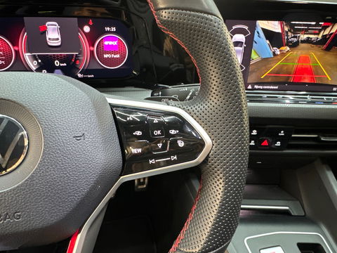 Volkswagen Golf 2.0 TSI GTI Clubsport 45 Jahre Pano|Akrapovic