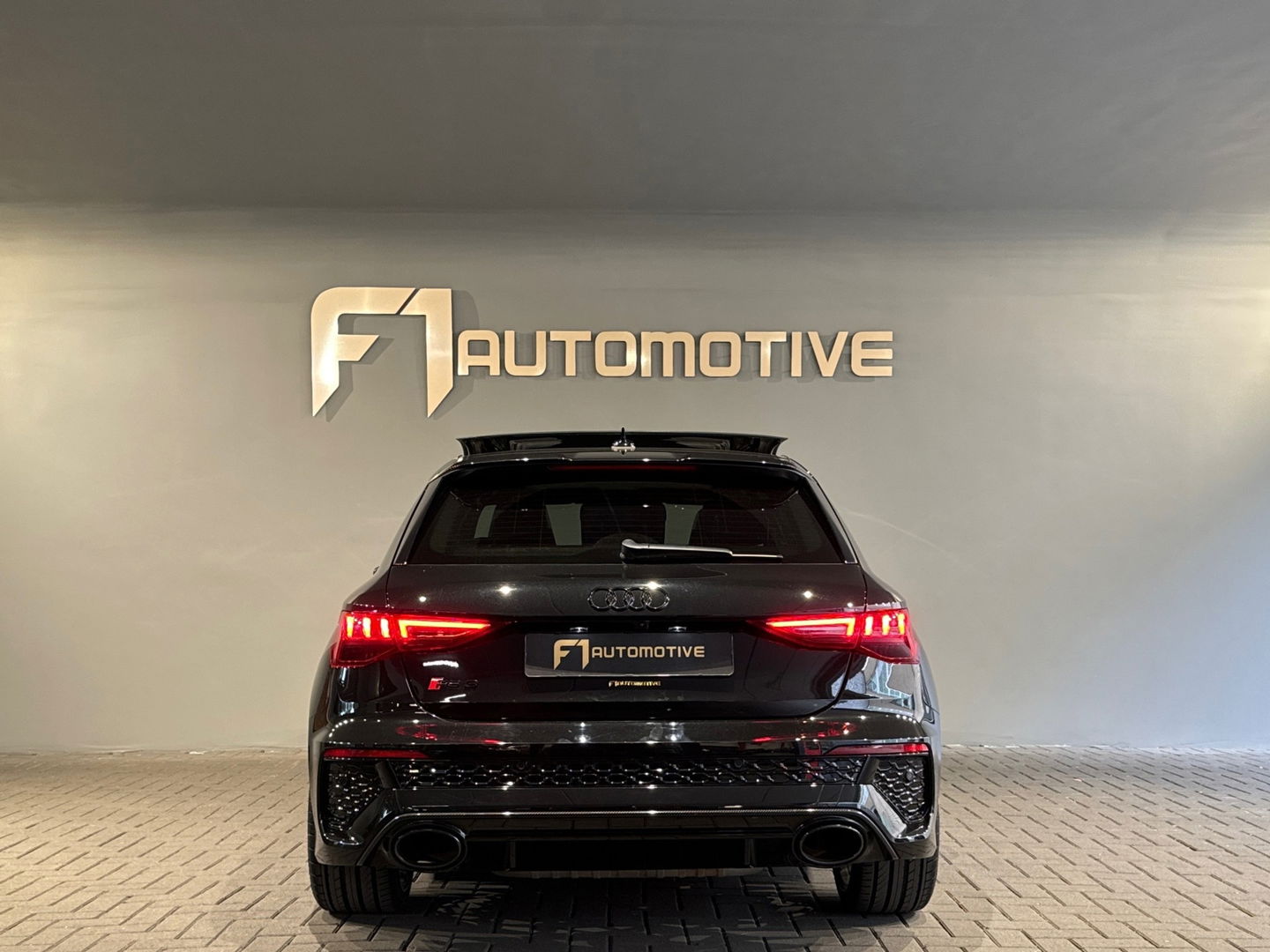 Audi RS3 Sportback 2.5 TFSI Quattro Pano|B&O|HuD|Keyl|Carbon