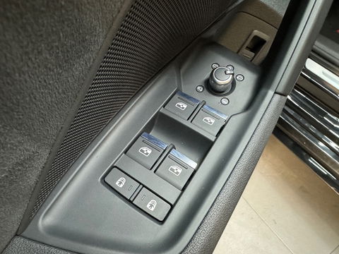 Audi RS3 Sportback 2.5 TFSI Quattro Pano|B&O|HuD|Keyl|Carbon