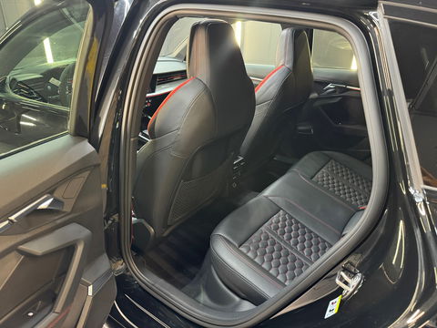 Audi RS3 Sportback 2.5 TFSI Quattro Pano|B&O|HuD|Keyl|Carbon
