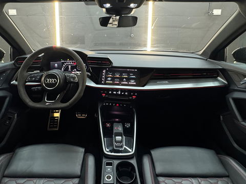 Audi RS3 Sportback 2.5 TFSI Quattro Pano|B&O|HuD|Keyl|Carbon