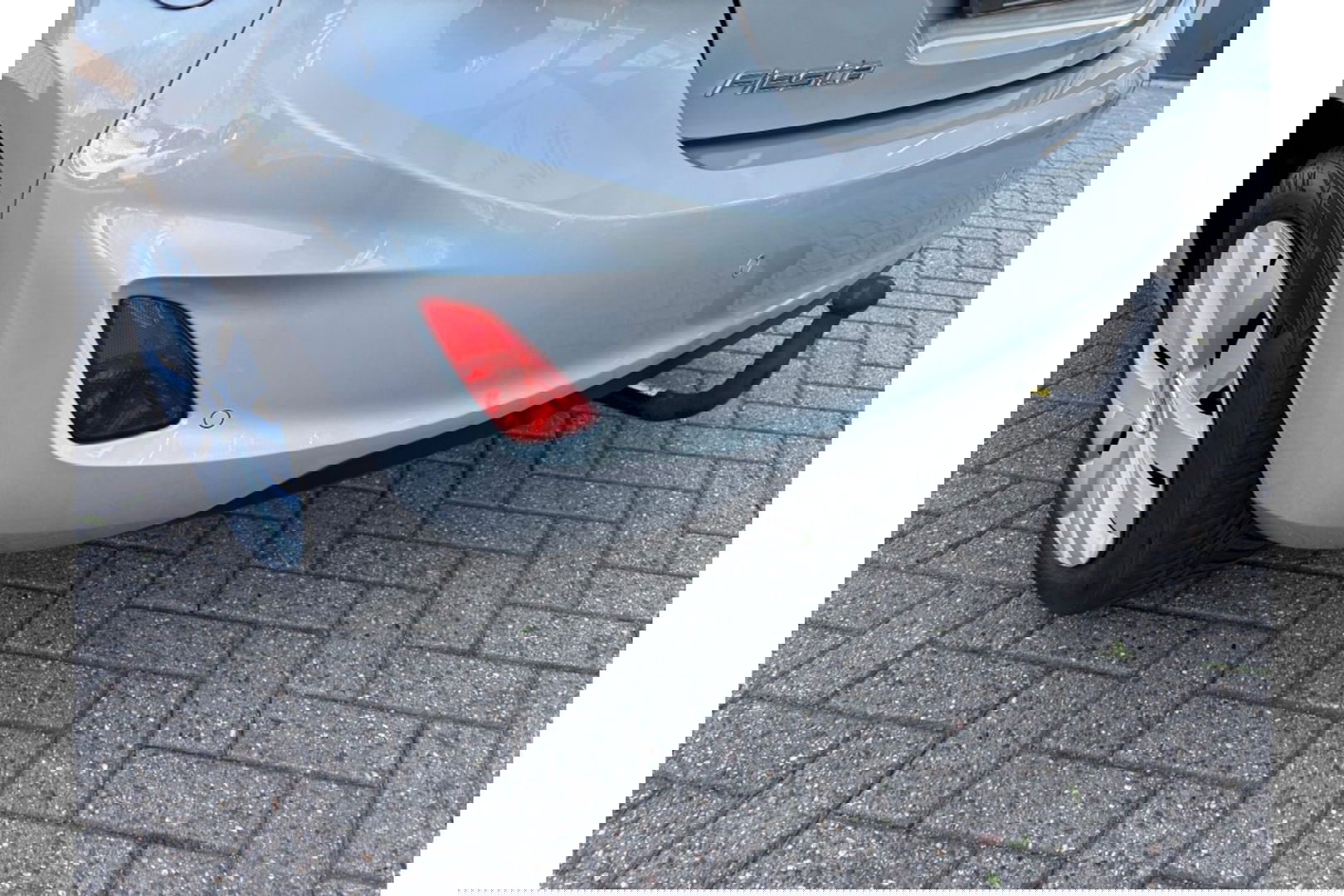 Ford Fiesta 1.0 ECOB. CONNECTED NAVI AIRCO CRUISE CONTROL