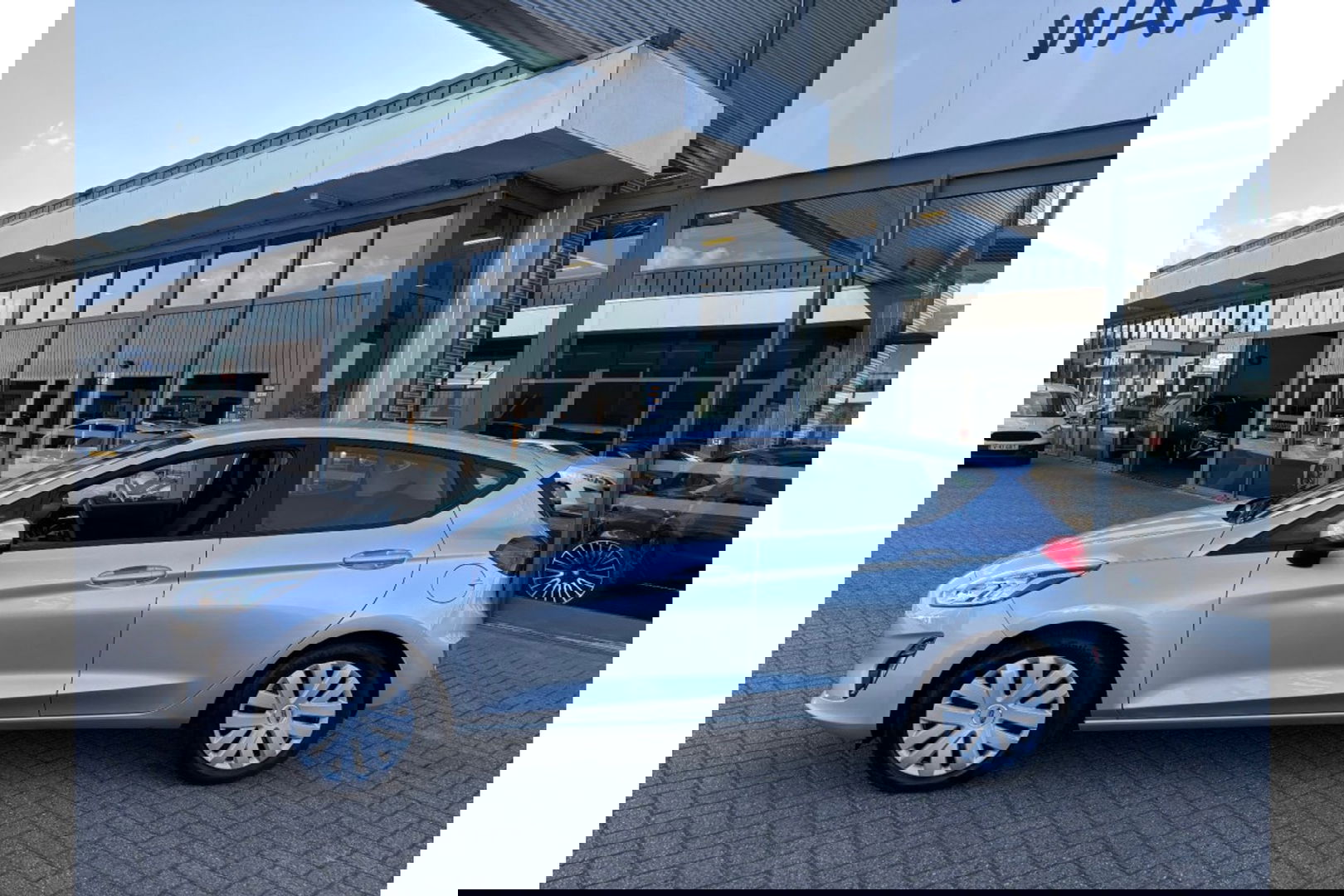 Ford Fiesta 1.0 ECOB. CONNECTED NAVI AIRCO CRUISE CONTROL