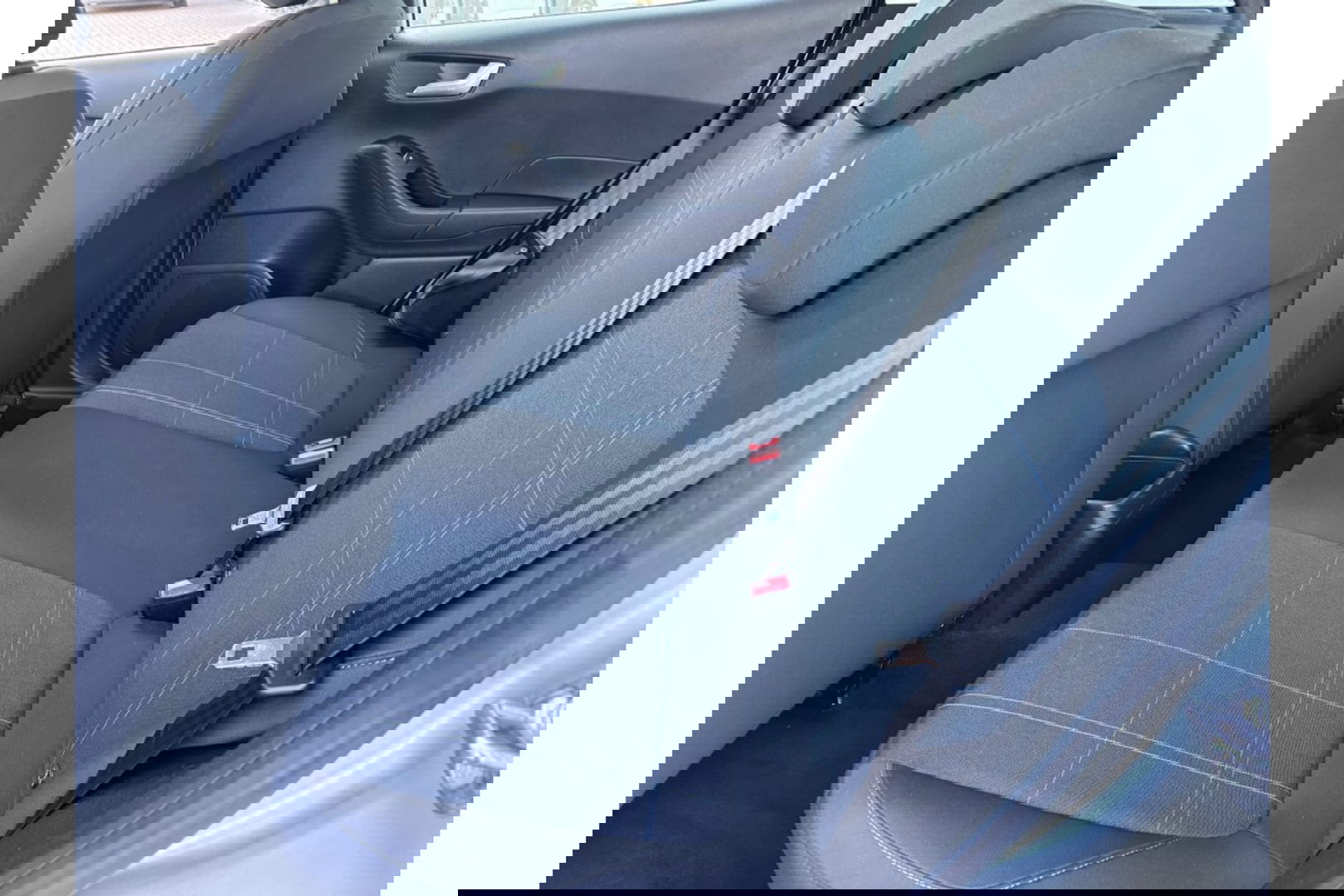 Ford Fiesta 1.0 ECOB. CONNECTED NAVI AIRCO CRUISE CONTROL