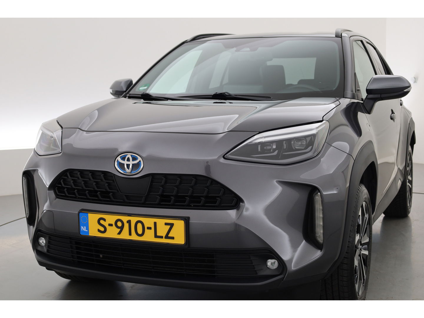 Toyota Yaris Cross 1.5 Hybrid Dynamic | Navi | Camera | Keyless | Adapt. Cruise | All Seasons