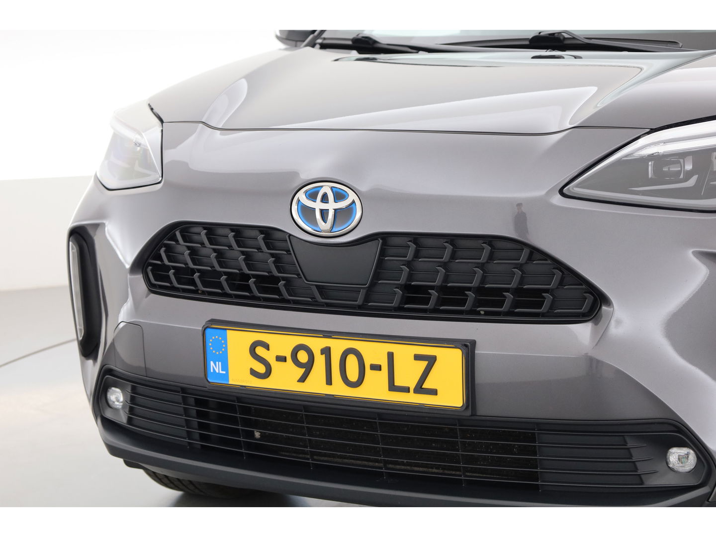 Toyota Yaris Cross 1.5 Hybrid Dynamic | Navi | Camera | Keyless | Adapt. Cruise | All Seasons