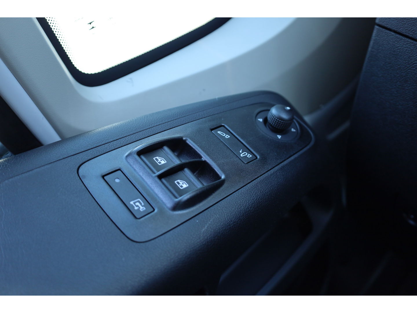 Citroën Jumper 2.2 BlueHDi 140pk L2H2 3.5t | Automaat | Special Edition | Navi | Camera | Adapt.Cruise | Apple Carplay | Smart Key