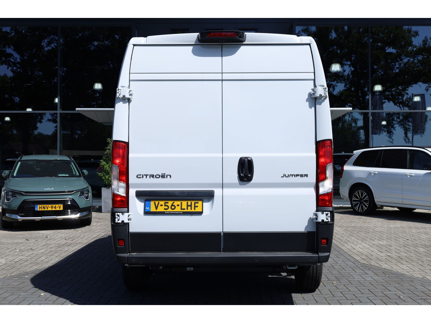 Citroën Jumper 2.2 BlueHDi 140pk L2H2 3.5t | Automaat | Special Edition | Navi | Camera | Adapt.Cruise | Apple Carplay | Smart Key