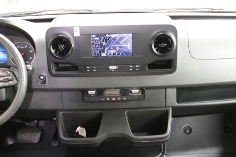 Mercedes-Benz Sprinter 316 2.2 CDI AUTOMAAT L3H2 3500KG TREKVERMOGEN