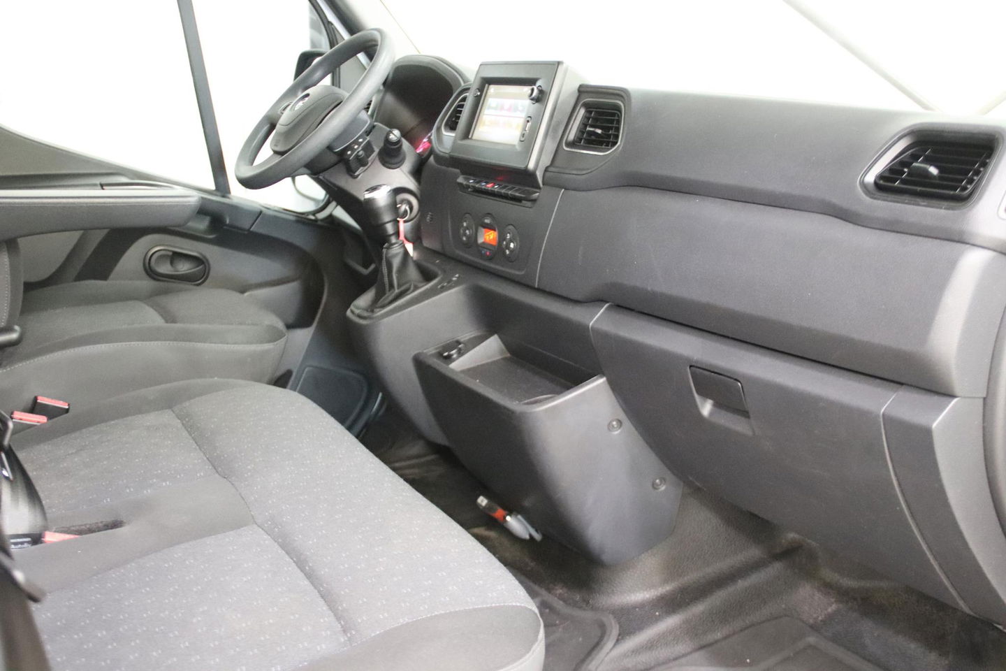Opel Movano 2.3 Turbo 135PK L3H2 POST NL STELLINGEN