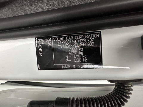 Volvo XC60 2.0 D4 Momentum Pro AUT. *(INCL. BTW) |  SPORT SEAT LEATHER | NAVI | CRUISE | TOWBAR*
