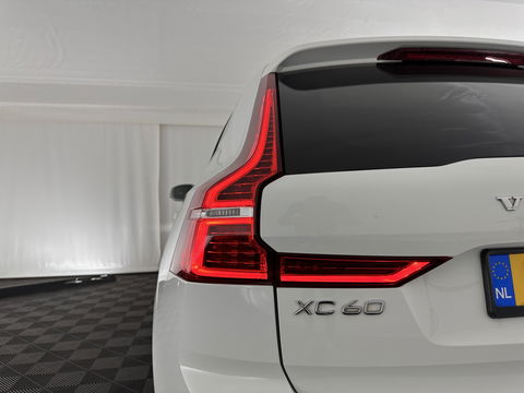 Volvo XC60 2.0 D4 Momentum Pro AUT. *(INCL. BTW) |  SPORT SEAT LEATHER | NAVI | CRUISE | TOWBAR*