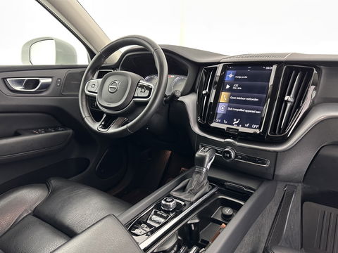Volvo XC60 2.0 D4 Momentum Pro AUT. *(INCL. BTW) |  SPORT SEAT LEATHER | NAVI | CRUISE | TOWBAR*