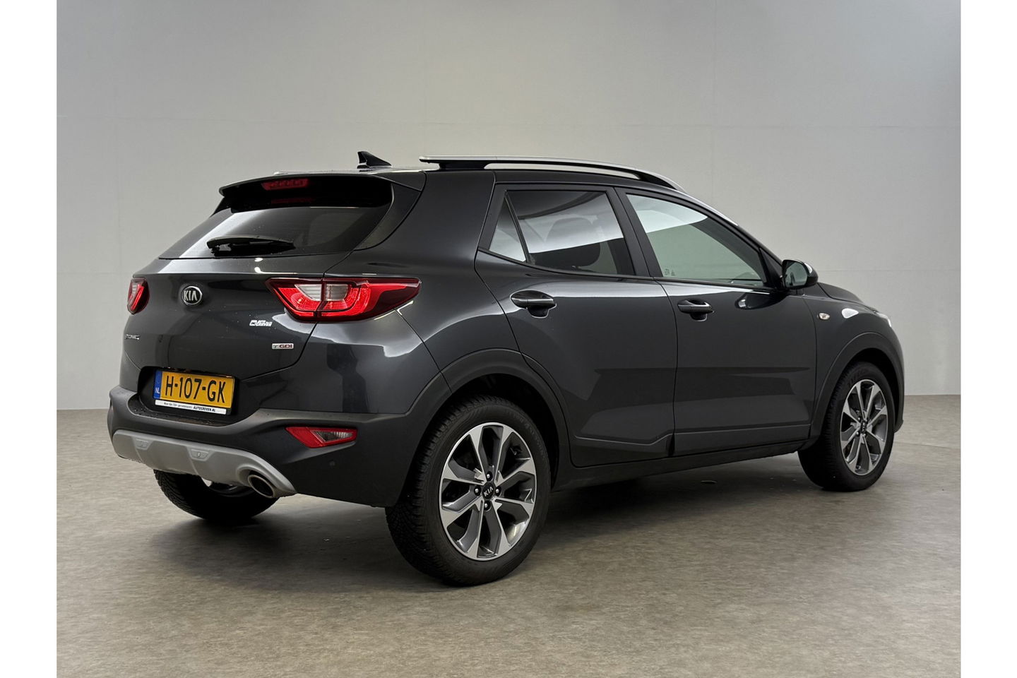 Kia Stonic 1.0 T-GDi DynamicLine Airco Camera Cruise Carplay PDC 17"LMV