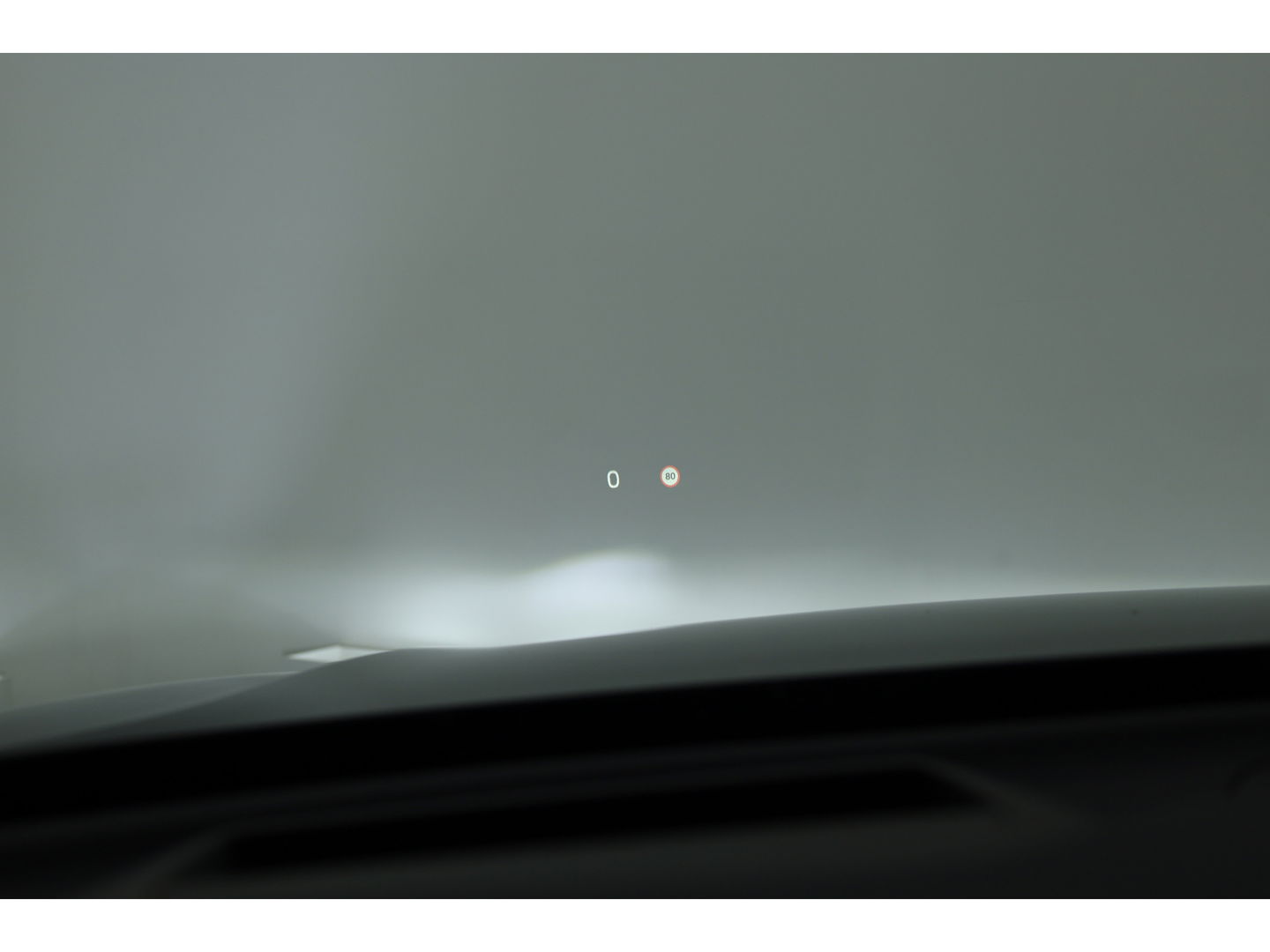 Volvo XC60 T8 Recharge Ultimate Black Edition | Full option | Luchtvering | Massage | Bowers &Wilkins | HUD | Pano | stoelventi. | | Gelaagd Glas |