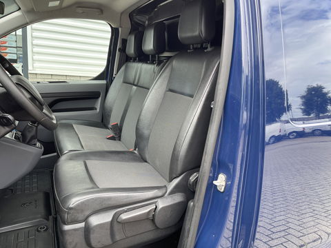 Peugeot Expert 226C 1.6 BlueHDI 95 Premium / speciaal gebouwd voor honden vervoer / hondenauto / omvormer / airco / cruise control / trekhaak / parkeersensoren achter !