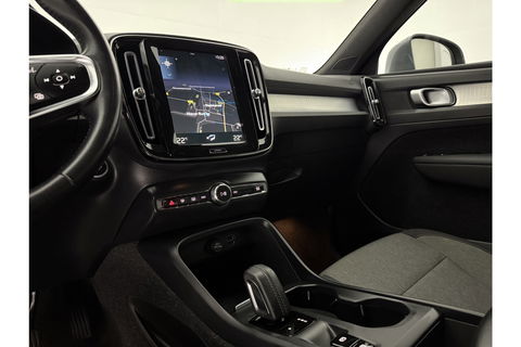 Volvo XC40 1.5 T5 Inscription 262PK Hybride LED Camera Carplay Clima Cruise Navi PDC 18''LMV