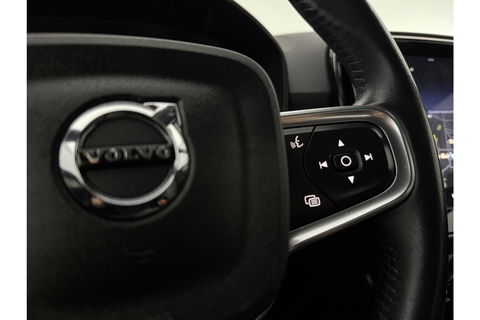 Volvo XC40 1.5 T5 Inscription 262PK Hybride LED Camera Carplay Clima Cruise Navi PDC 18''LMV