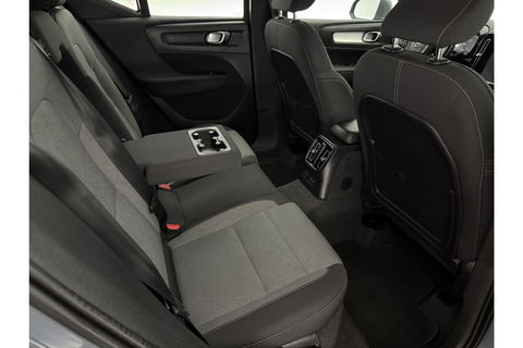Volvo XC40 1.5 T5 Inscription 262PK Hybride LED Camera Carplay Clima Cruise Navi PDC 18''LMV