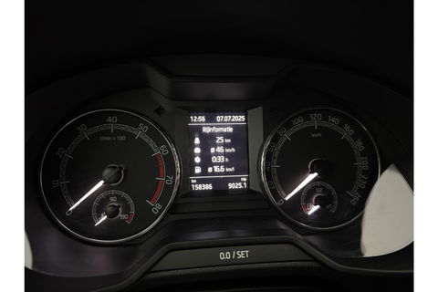 Škoda Octavia 1.5 TSI 150PK Sport Business LED Trekhaak Carplay Clima Cruise Navi PDC 17''LMV