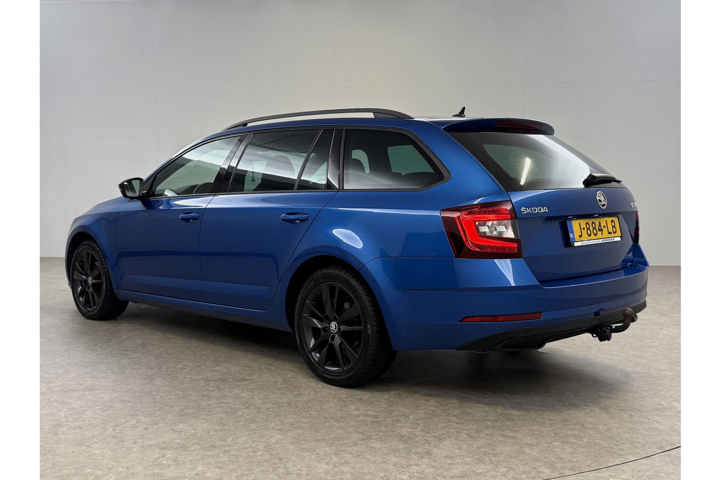 Škoda Octavia 1.5 TSI 150PK Sport Business LED Trekhaak Carplay Clima Cruise Navi PDC 17''LMV