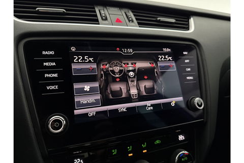 Škoda Octavia 1.5 TSI 150PK Sport Business LED Trekhaak Carplay Clima Cruise Navi PDC 17''LMV