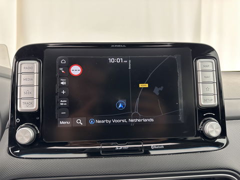 Hyundai KONA EV Premium 64 kWh *FULL-LEATHER | HEAD-UP | SUNROOF | FULL-LED | NAVI-FULLMAP | DAB | ADAPTIVE-CRUISE | KEYLESS | CAMERA | BLIND-SPOT | LANE-ASSIST | DIGI-COCKPIT | COMFORT-SEATS | 17''ALU*