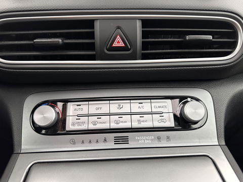 Hyundai KONA EV Premium 64 kWh *FULL-LEATHER | HEAD-UP | SUNROOF | FULL-LED | NAVI-FULLMAP | DAB | ADAPTIVE-CRUISE | KEYLESS | CAMERA | BLIND-SPOT | LANE-ASSIST | DIGI-COCKPIT | COMFORT-SEATS | 17''ALU*