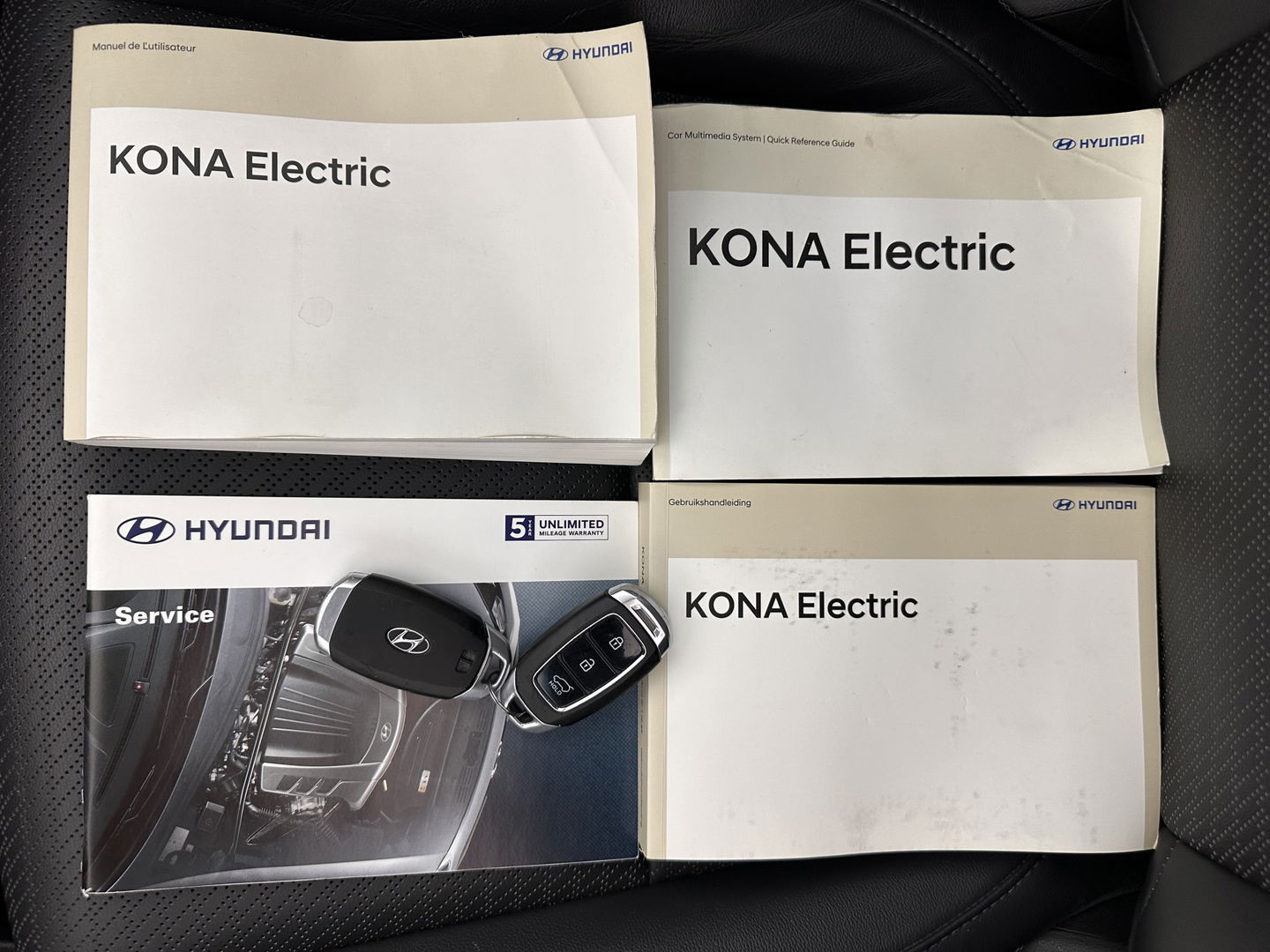 Hyundai KONA EV Premium 64 kWh *FULL-LEATHER | HEAD-UP | SUNROOF | FULL-LED | NAVI-FULLMAP | DAB | ADAPTIVE-CRUISE | KEYLESS | CAMERA | BLIND-SPOT | LANE-ASSIST | DIGI-COCKPIT | COMFORT-SEATS | 17''ALU*