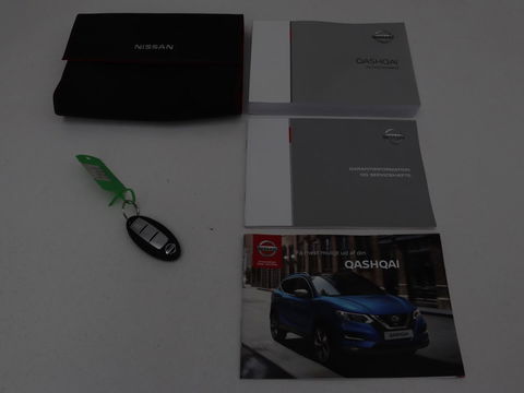 Nissan QASHQAI 1.3 DIG-T Tekna | Automaat | Panoramadak | Elektrische stoelen | Stoelverwarming | Adaptive cruise | Navigatie | 360 Camera | Full LED