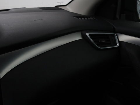 Nissan QASHQAI 1.3 DIG-T Tekna | Automaat | Panoramadak | Elektrische stoelen | Stoelverwarming | Adaptive cruise | Navigatie | 360 Camera | Full LED
