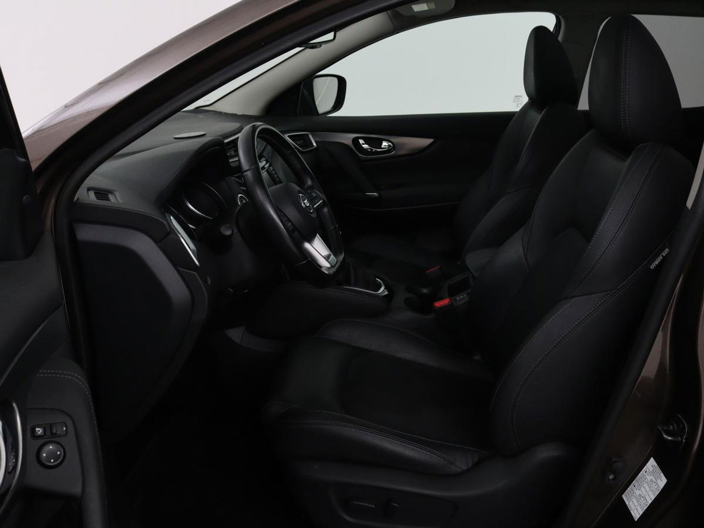 Nissan QASHQAI 1.3 DIG-T Tekna | Automaat | Panoramadak | Elektrische stoelen | Stoelverwarming | Adaptive cruise | Navigatie | 360 Camera | Full LED