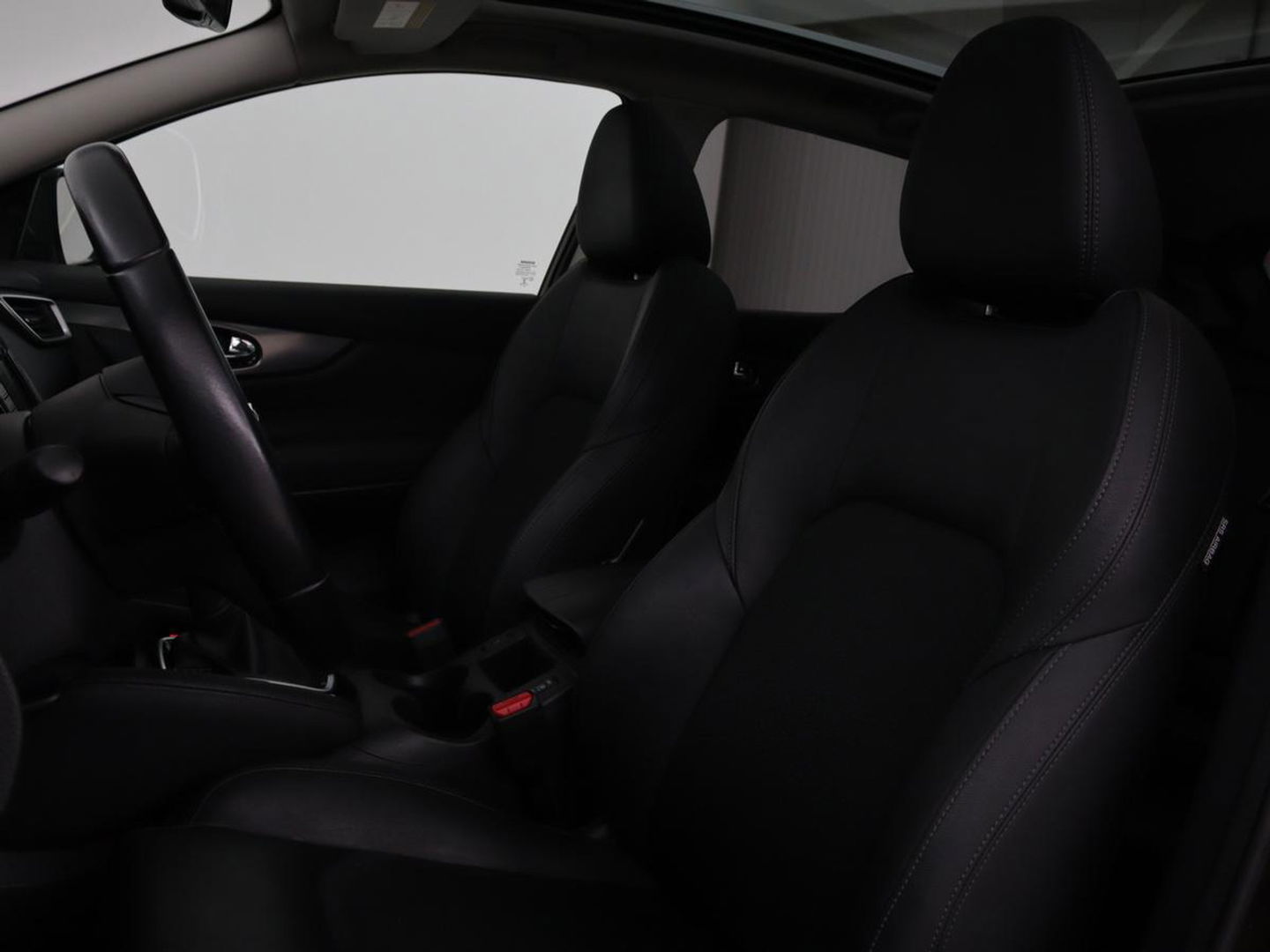 Nissan QASHQAI 1.3 DIG-T Tekna | Automaat | Panoramadak | Elektrische stoelen | Stoelverwarming | Adaptive cruise | Navigatie | 360 Camera | Full LED