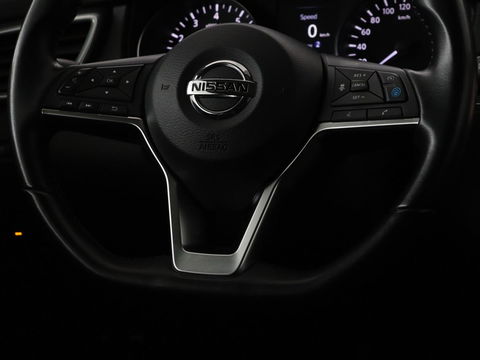 Nissan QASHQAI 1.3 DIG-T Tekna | Automaat | Panoramadak | Elektrische stoelen | Stoelverwarming | Adaptive cruise | Navigatie | 360 Camera | Full LED