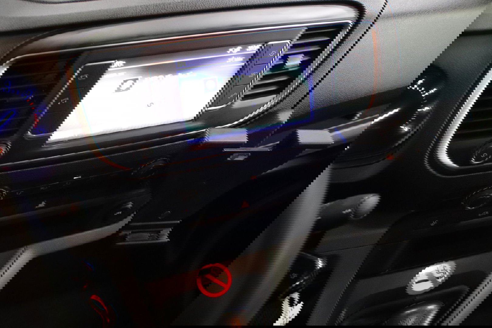 Toyota ProAce Worker 2.0 D-4D L2H1 146PK CARPLAY