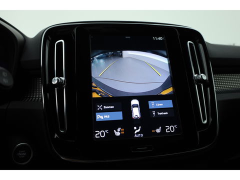 Volvo XC40 1.5 T5 Recharge R-Design | Trekhaak | ACC | Camera | stoel + stuurverw. |