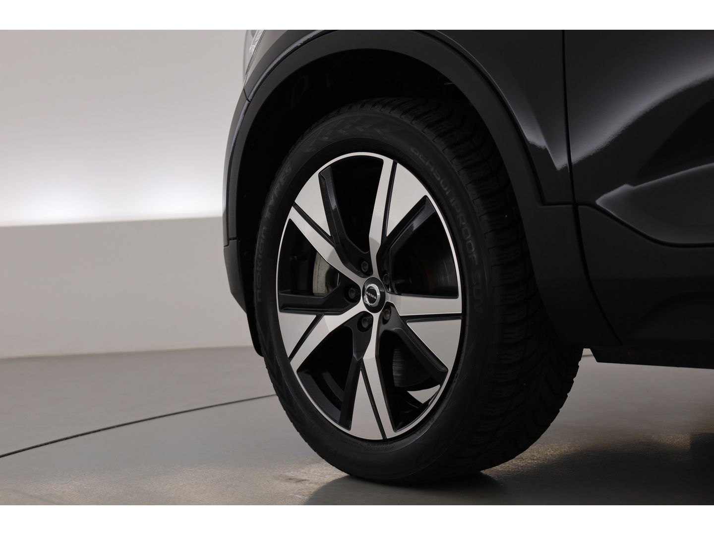 Volvo XC40 1.5 T5 Recharge R-Design | Trekhaak | ACC | Camera | stoel + stuurverw. |