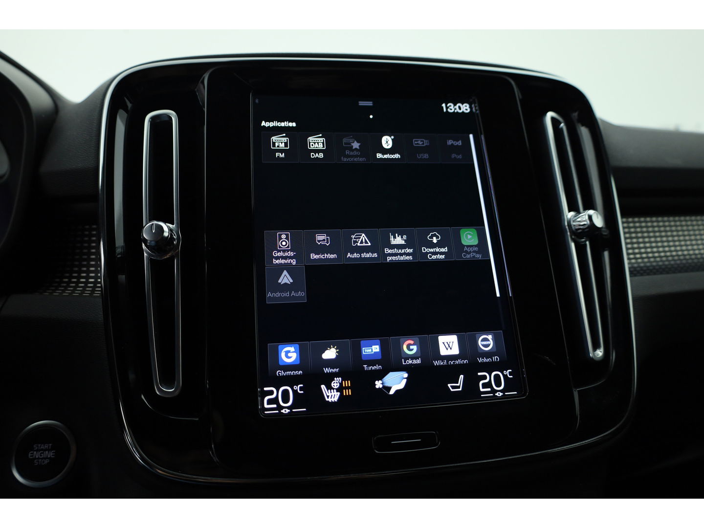 Volvo XC40 2.0 B4 R-Design Camera | Stoel + stuurverwarming | 20 inch | H&K Audio |