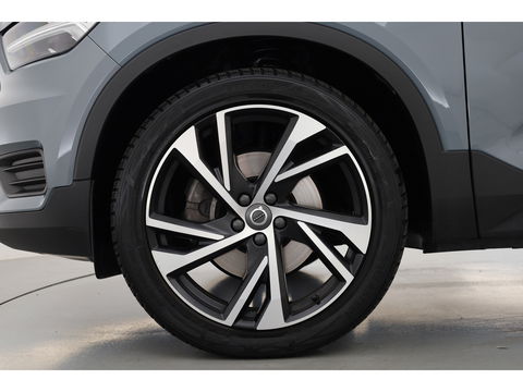 Volvo XC40 2.0 B4 R-Design Camera | Stoel + stuurverwarming | 20 inch | H&K Audio |