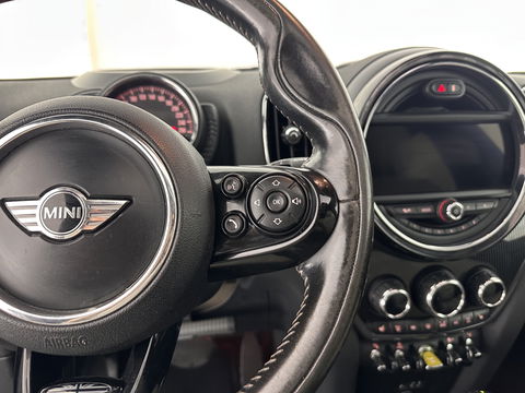 MINI Countryman 2.0 Cooper S E ALL4 Chili *AUT | PANO | HARMAN-KARDON | LEDER | LED | NAVI | HEAD-UP | 19" ALU | MEMORY SEATS | CAMERA*