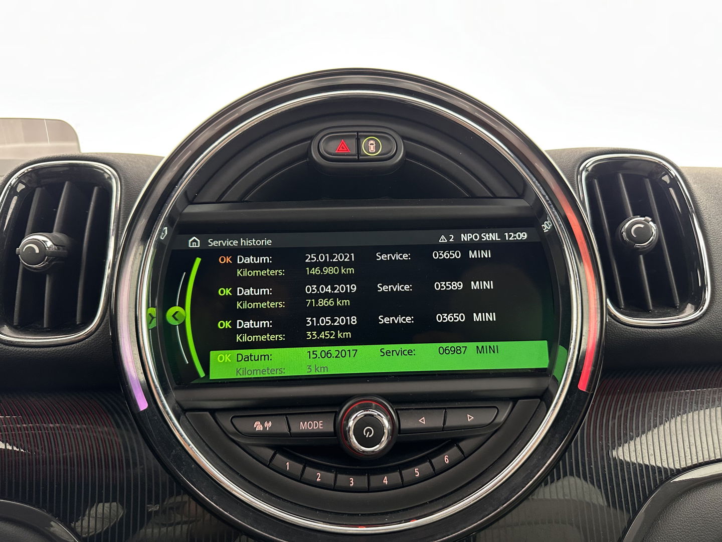 MINI Countryman 2.0 Cooper S E ALL4 Chili *AUT | PANO | HARMAN-KARDON | LEDER | LED | NAVI | HEAD-UP | 19" ALU | MEMORY SEATS | CAMERA*