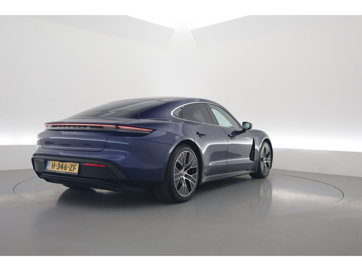 Porsche Taycan 4S 79 kWh | Dual View | Pano | BOSE | Matrix LED | Adapt. Cruise | 20'' | Memory seats