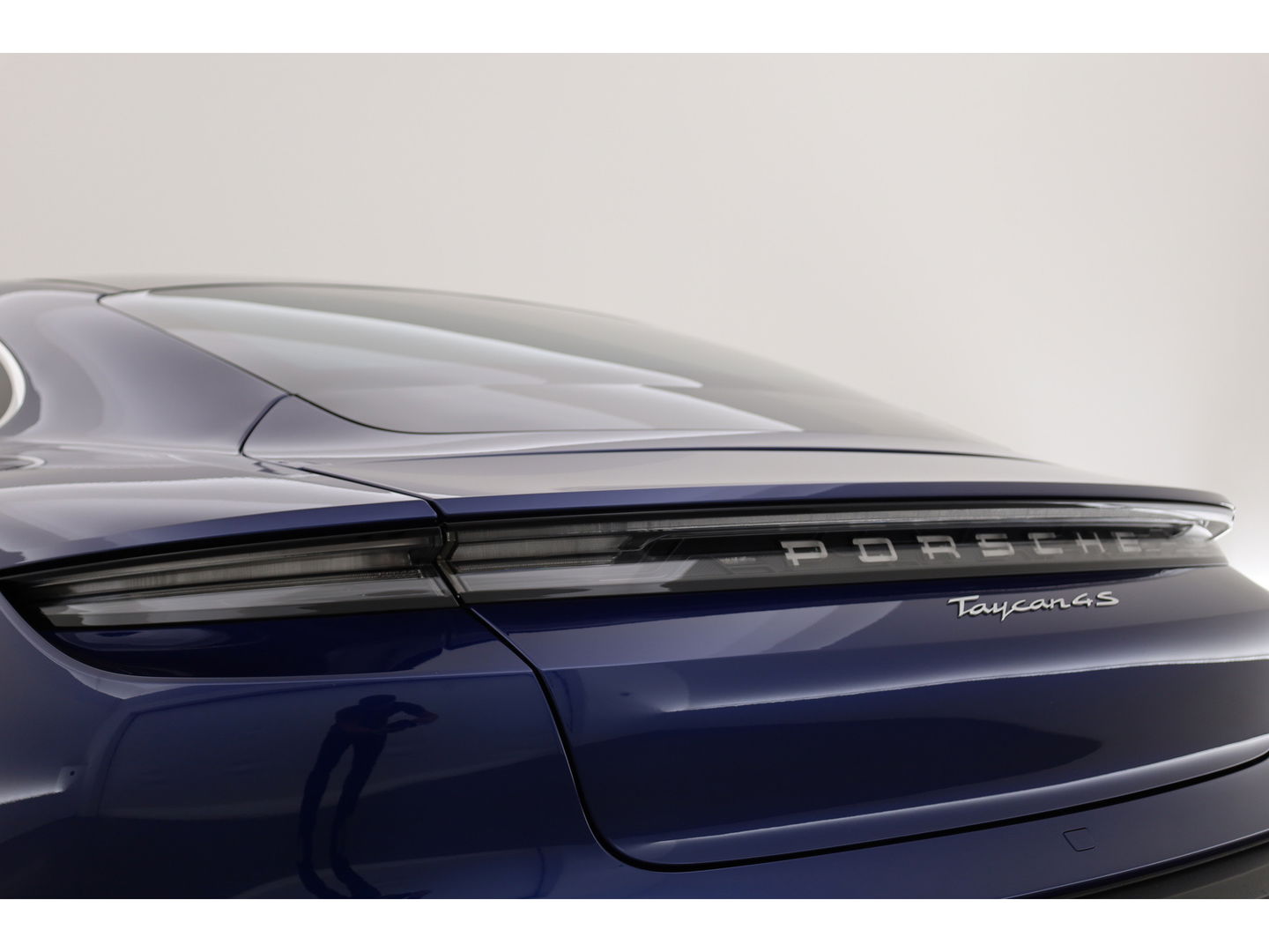 Porsche Taycan 4S 79 kWh | Dual View | Pano | BOSE | Matrix LED | Adapt. Cruise | 20'' | Memory seats