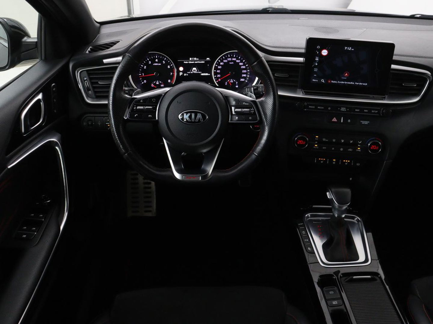 Kia ProCeed 1.6 T-GDI GT | Leder/Alcantara | Stoel & stuurverwarming | Adaptive cruise | Camera | JBL Sound | Memory | Full LED | Keyless