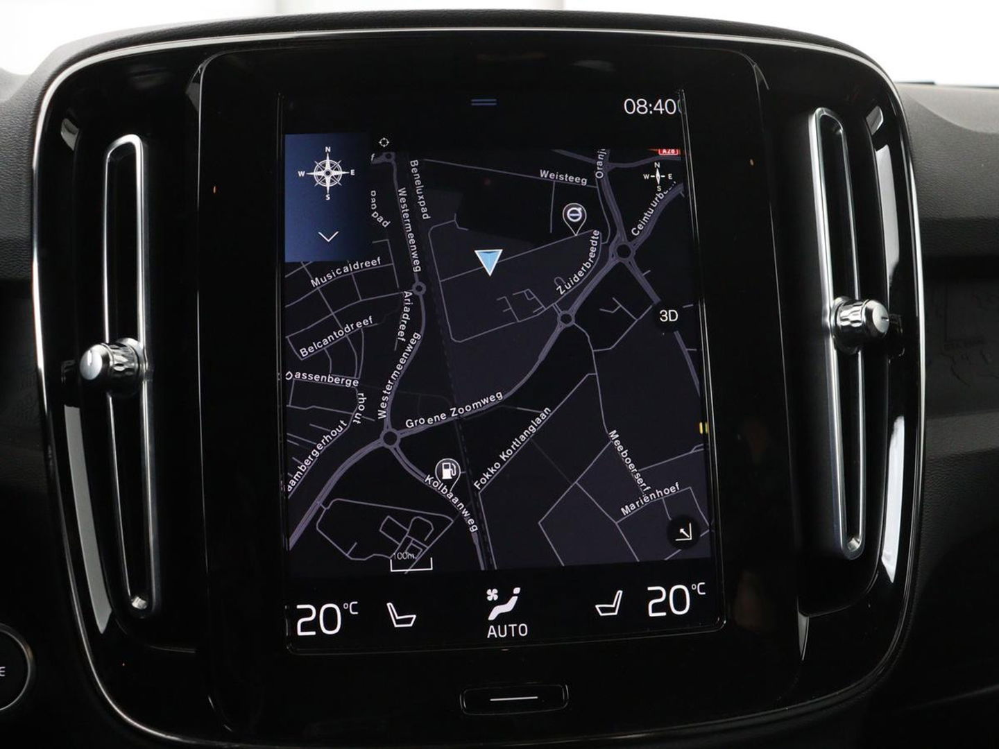 Volvo XC40 1.5 T4 Rech R Design Expression | Panoramadak | Stoel & stuurverwarming | Adaptive cruise | Trekhaak | Camera | Carplay | Getint glas | PHEV