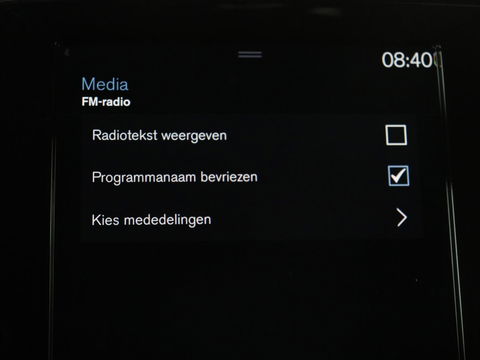 Volvo XC40 1.5 T4 Rech R Design Expression | Panoramadak | Stoel & stuurverwarming | Adaptive cruise | Trekhaak | Camera | Carplay | Getint glas | PHEV