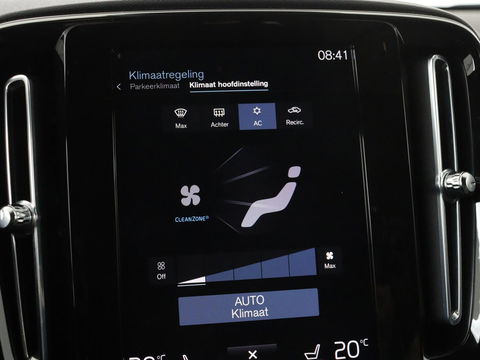 Volvo XC40 1.5 T4 Rech R Design Expression | Panoramadak | Stoel & stuurverwarming | Adaptive cruise | Trekhaak | Camera | Carplay | Getint glas | PHEV